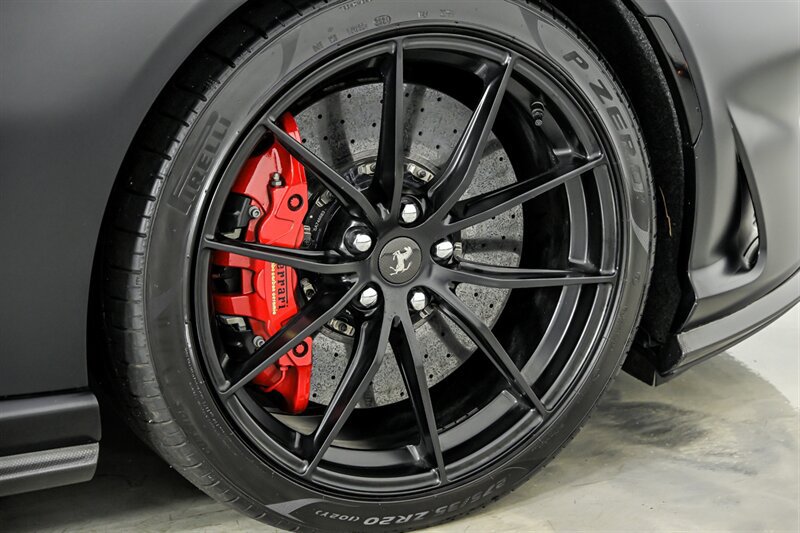 Used 2023 Ferrari 812 GTS RWD image 17