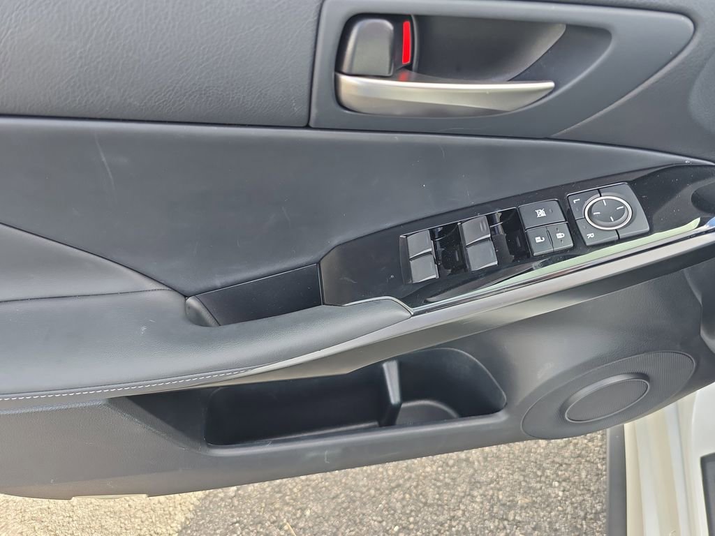 Used 2023 Lexus IS 300 w/ Comfort Package image 15