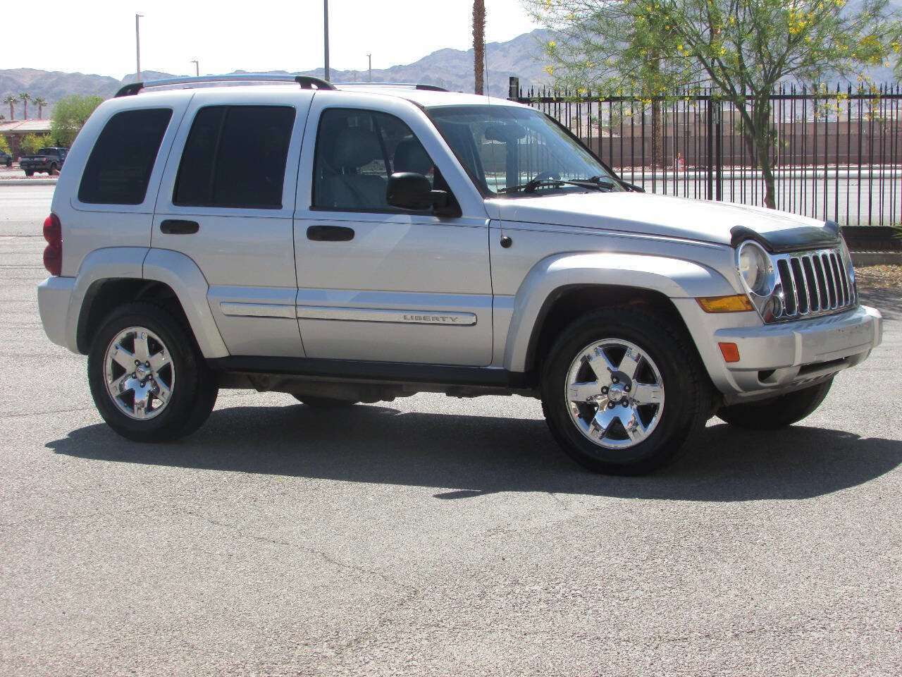 Used 2005 Jeep Liberty Limited