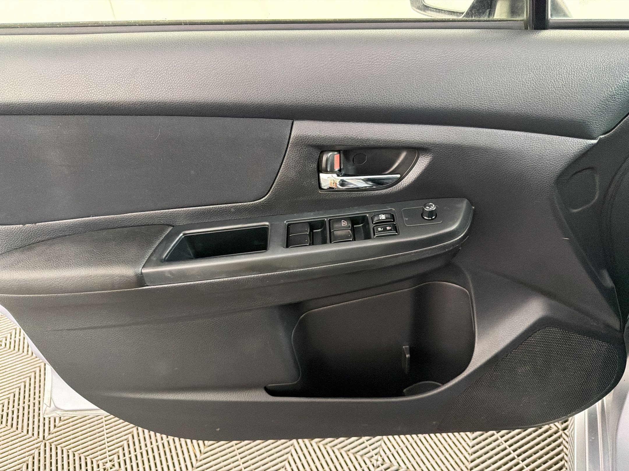 Used 2013 Subaru Impreza 2.0i Sport Premium w/ Popular Pkg 1 AWD/4WD image 14