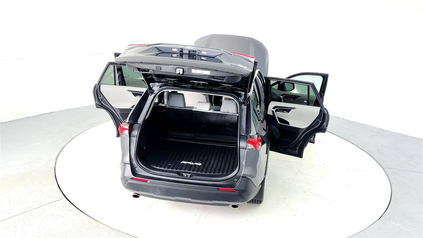 Certified 2022 Toyota RAV4 XLE Premium image 23