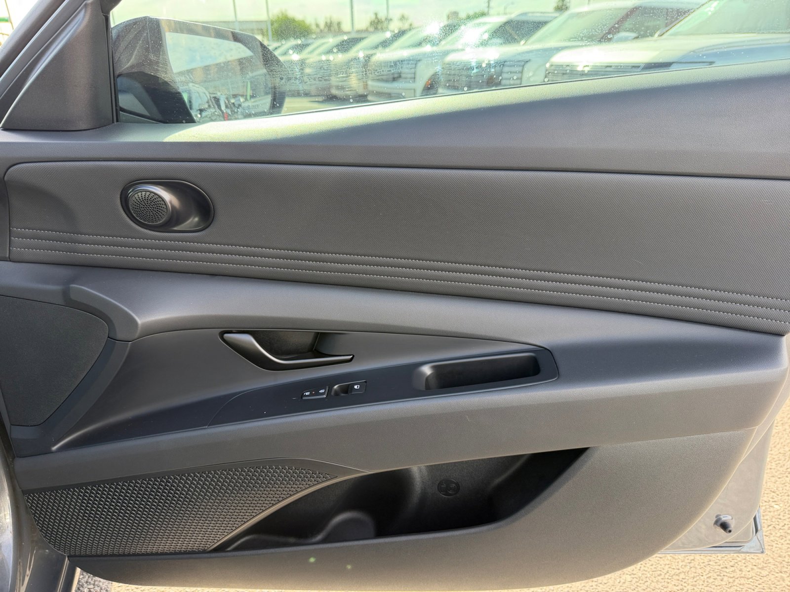 Certified 2025 Hyundai Elantra Sport w/ Cargo Package FWD image 16