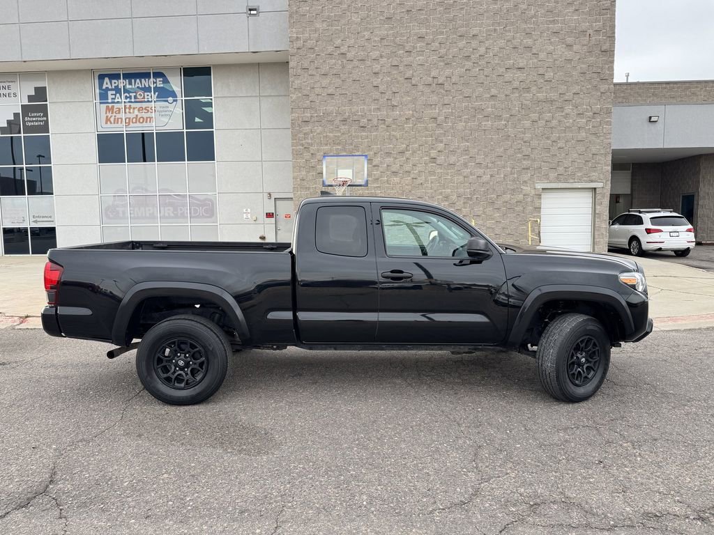 Used 2019 Toyota Tacoma SR w/ SX Package image 5
