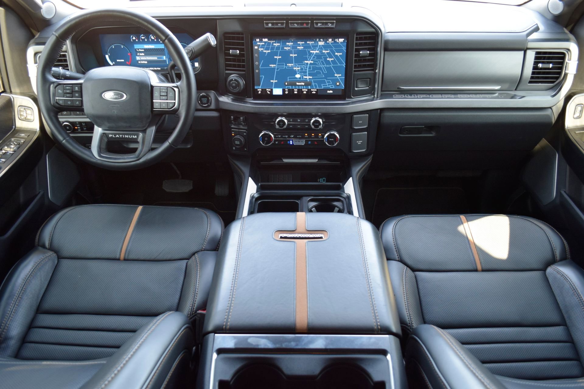 Used 2024 Ford F250 Platinum w/ FX4 Off-Road Package AWD/4WD image 6