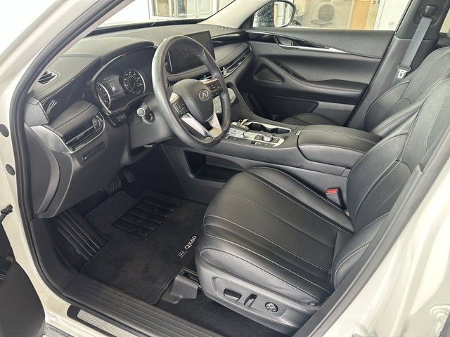Used 2024 INFINITI QX60 Pure image 7