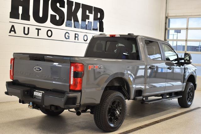 Used 2025 Ford F250 XL w/ STX Appearance Package image 4