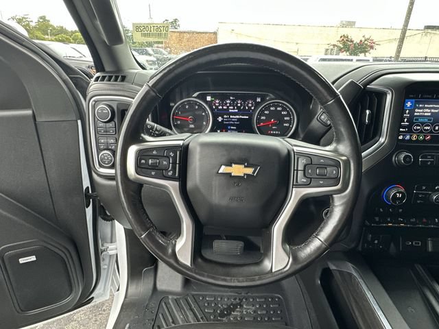 Used 2020 Chevrolet Silverado 2500 LTZ w/ LTZ Premium Package AWD/4WD image 15