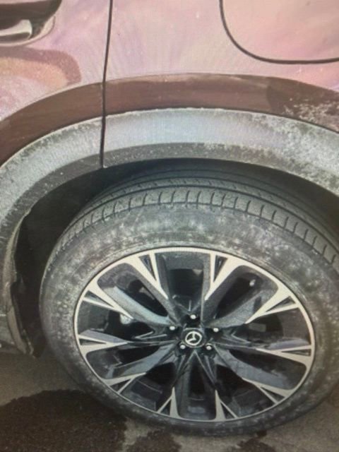 Used 2024 MAZDA CX-90 Plug-In Hybrid w/ Premium Pkg image 12