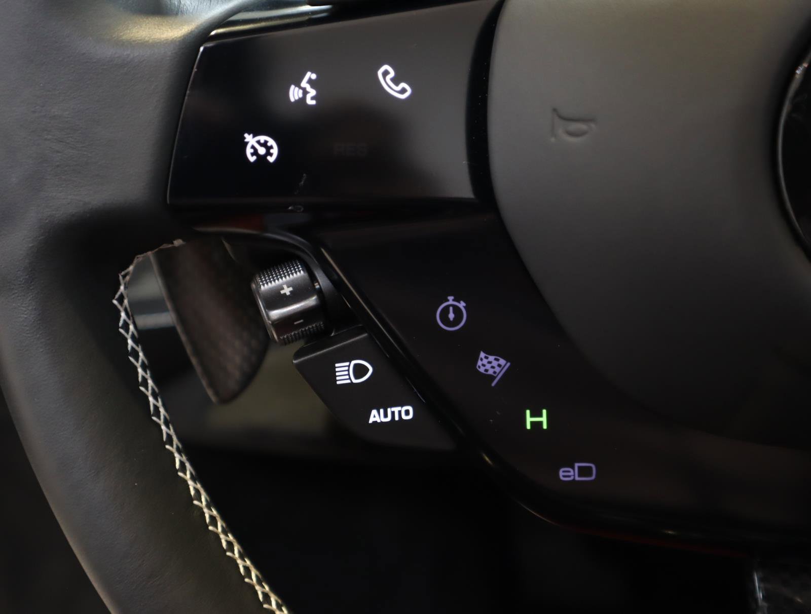 Certified 2023 Ferrari SF90 Spider image 31