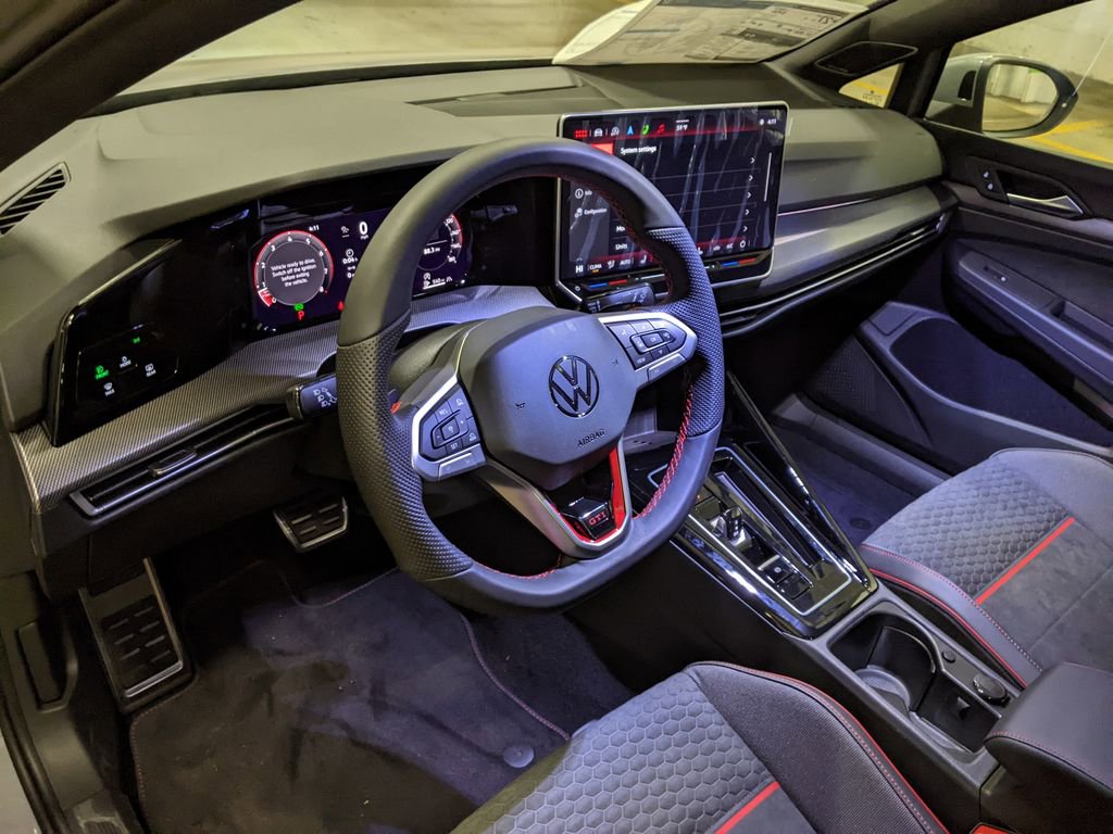 New 2026 Volkswagen GTI SE FWD image 8