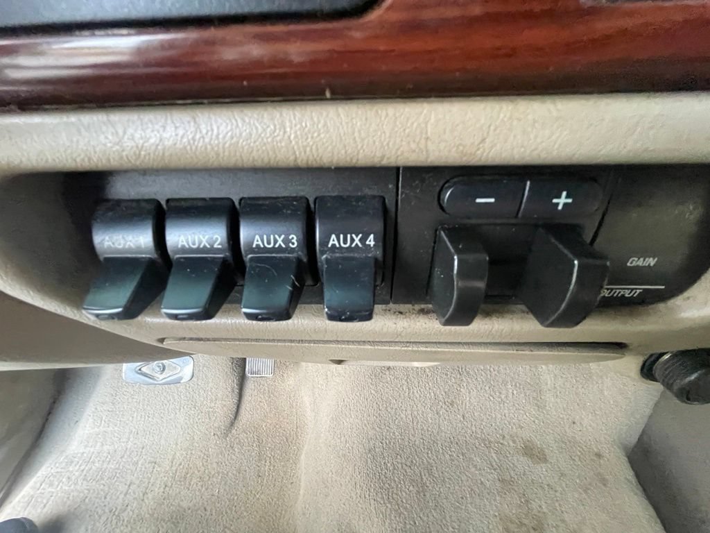 Used 2006 Ford F350 Lariat AWD/4WD image 18