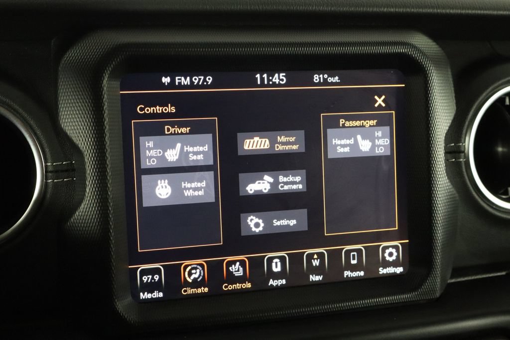 Used 2023 Jeep Wrangler Unlimited Sahara w/ Cold Weather Group AWD/4WD image 32
