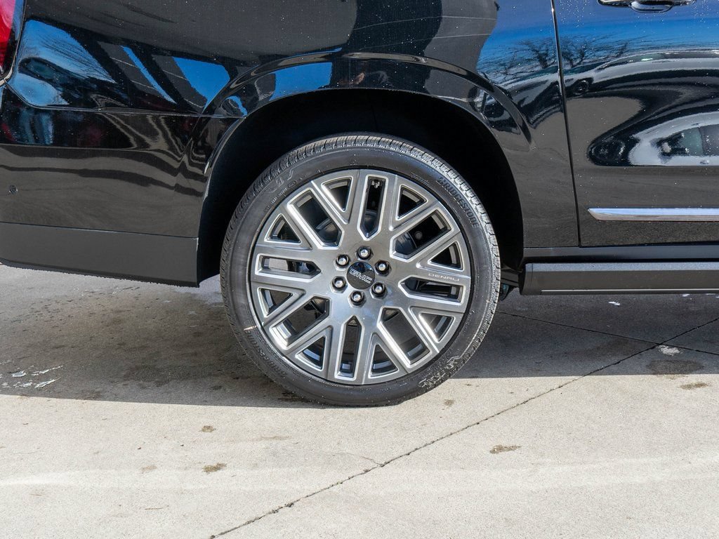 New 2026 GMC Yukon XL Denali Ultimate AWD/4WD image 36