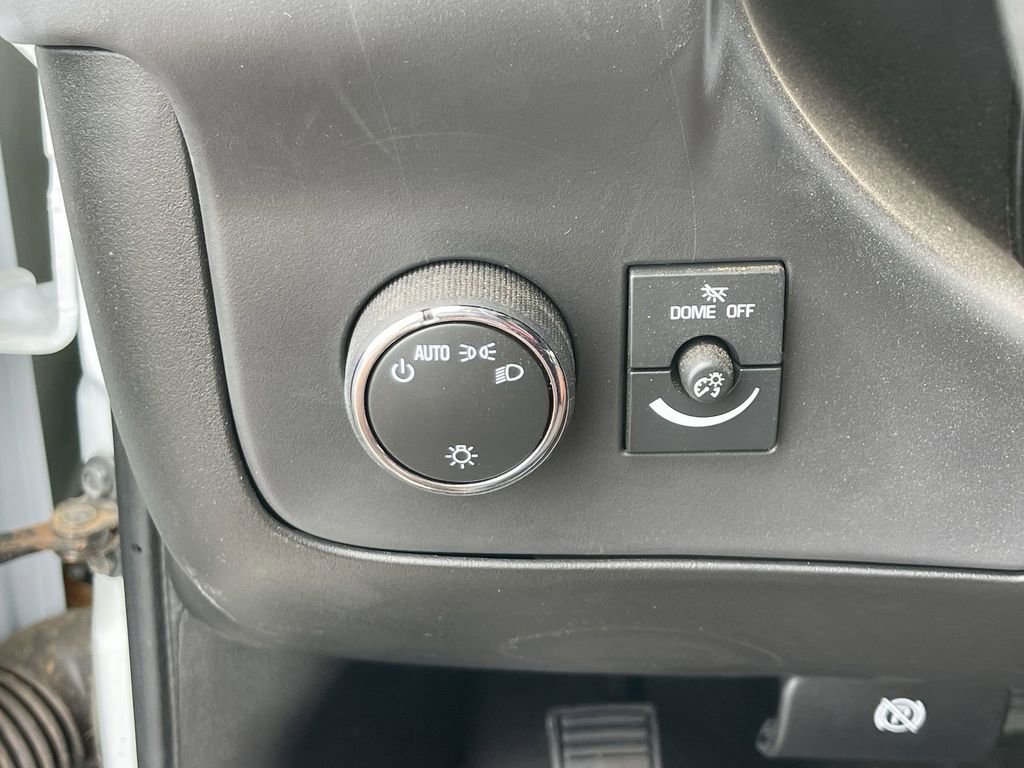 New 2025 GMC Savana 2500 w/ Driver Convenience Package RWD image 18