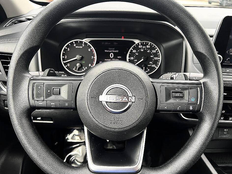 Certified 2024 Nissan Rogue SV AWD/4WD image 22