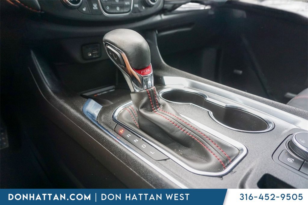 Used 2023 Chevrolet Traverse RS w/ LPO, Floor Liner Package image 12