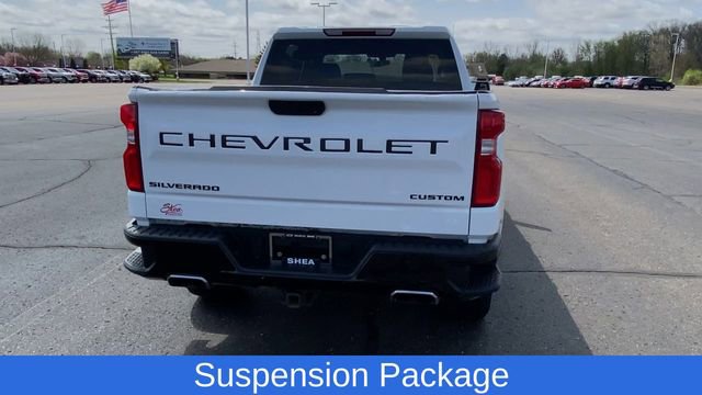 Certified 2022 Chevrolet Silverado 1500 Custom Trail Boss w/ LPO, Dark Essentials Package image 9