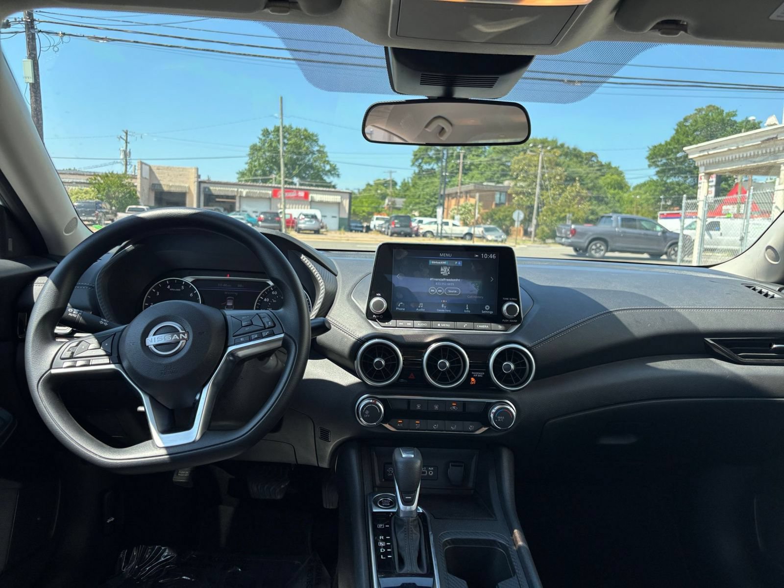 Used 2025 Nissan Sentra SV FWD image 27