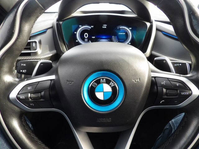 Used 2019 BMW i8 Roadster AWD/4WD image 30