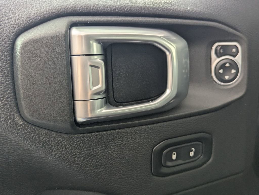 Used 2023 Jeep Wrangler Unlimited Rubicon 392 w/ Trailer Tow Package image 15