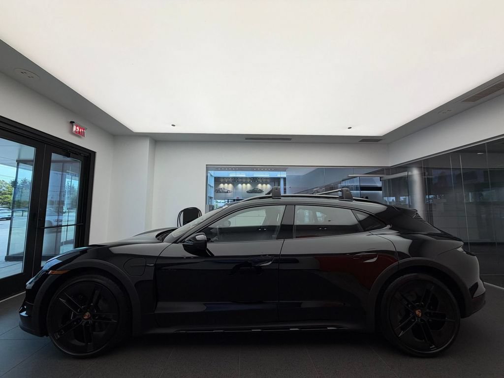 New 2026 Porsche Taycan 4S AWD/4WD image 2