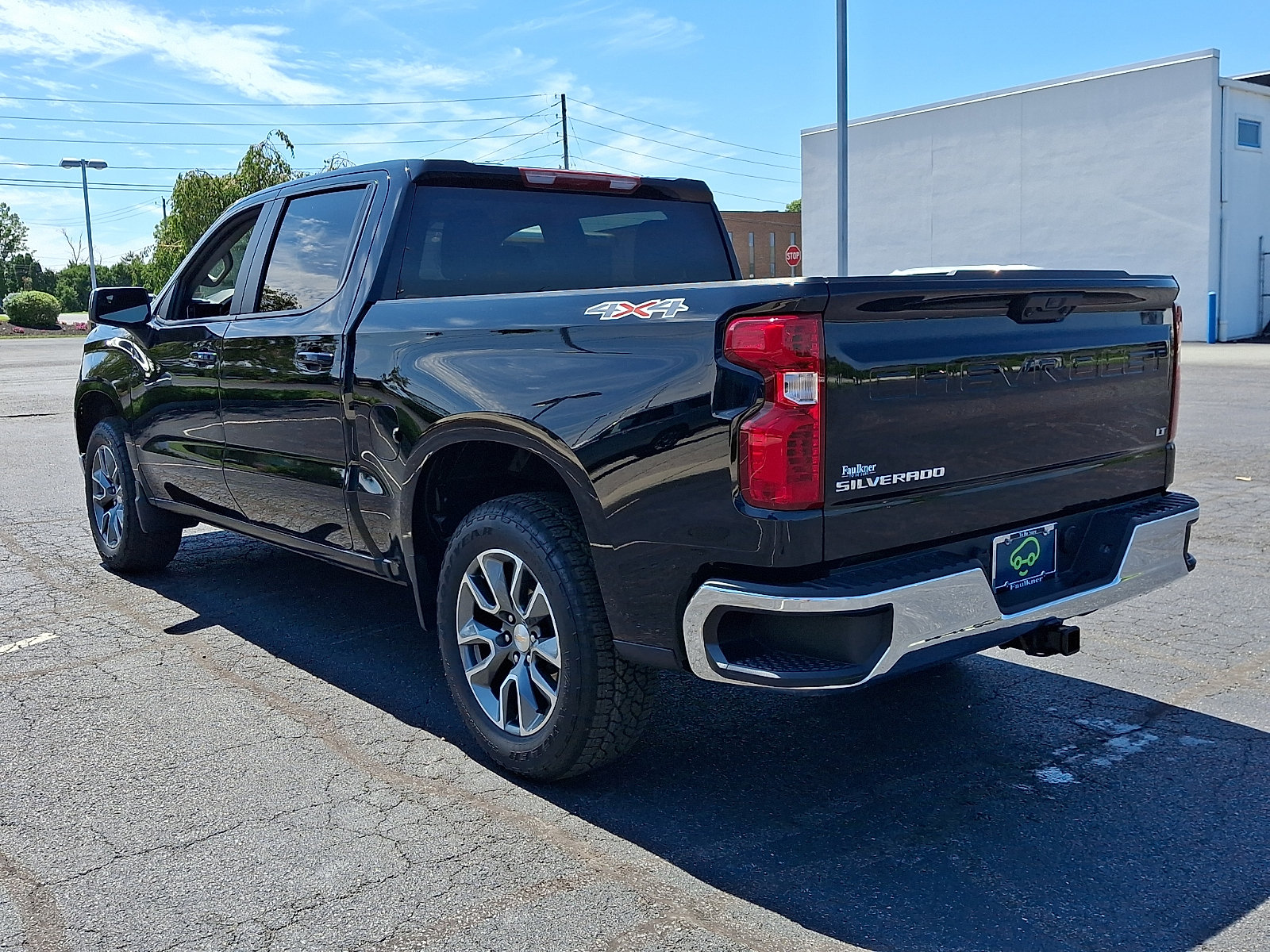 Certified 2024 Chevrolet Silverado 1500 LT AWD/4WD image 4