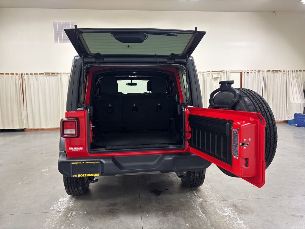 Used 2019 Jeep Wrangler Unlimited Sport S image 9