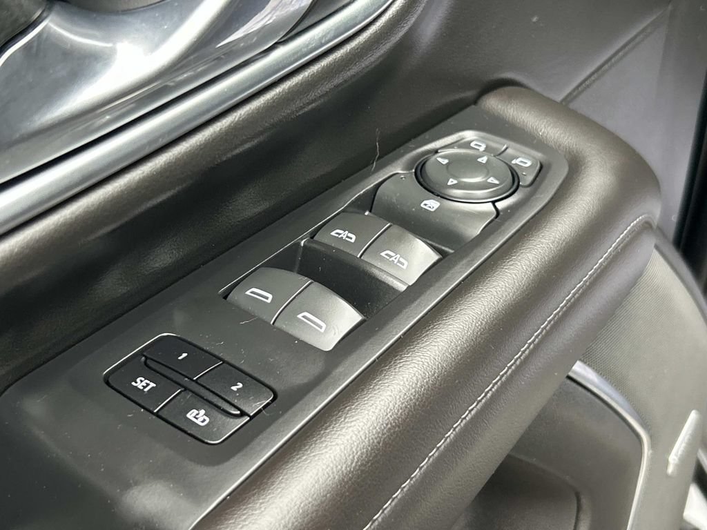 Used 2021 Chevrolet Tahoe Z71 AWD/4WD image 31
