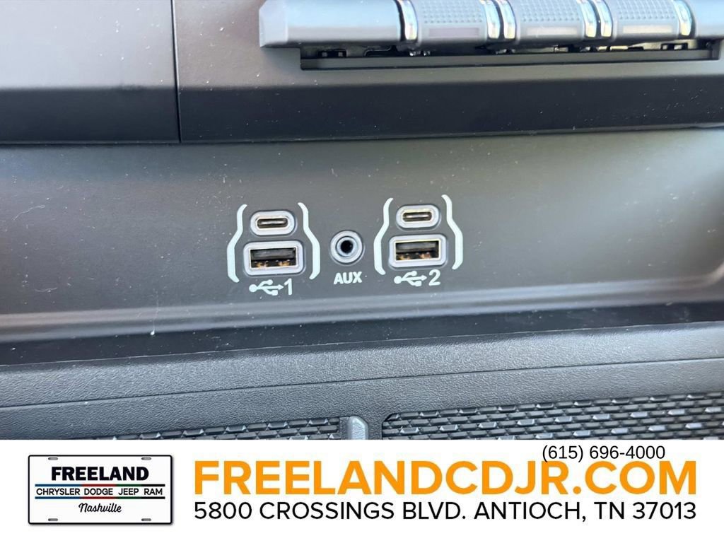 New 2026 RAM 1500 4x4 Crew Cab image 30