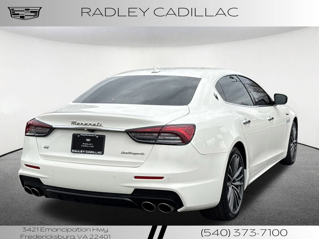 Used 2022 Maserati Quattroporte Modena Q4 image 6