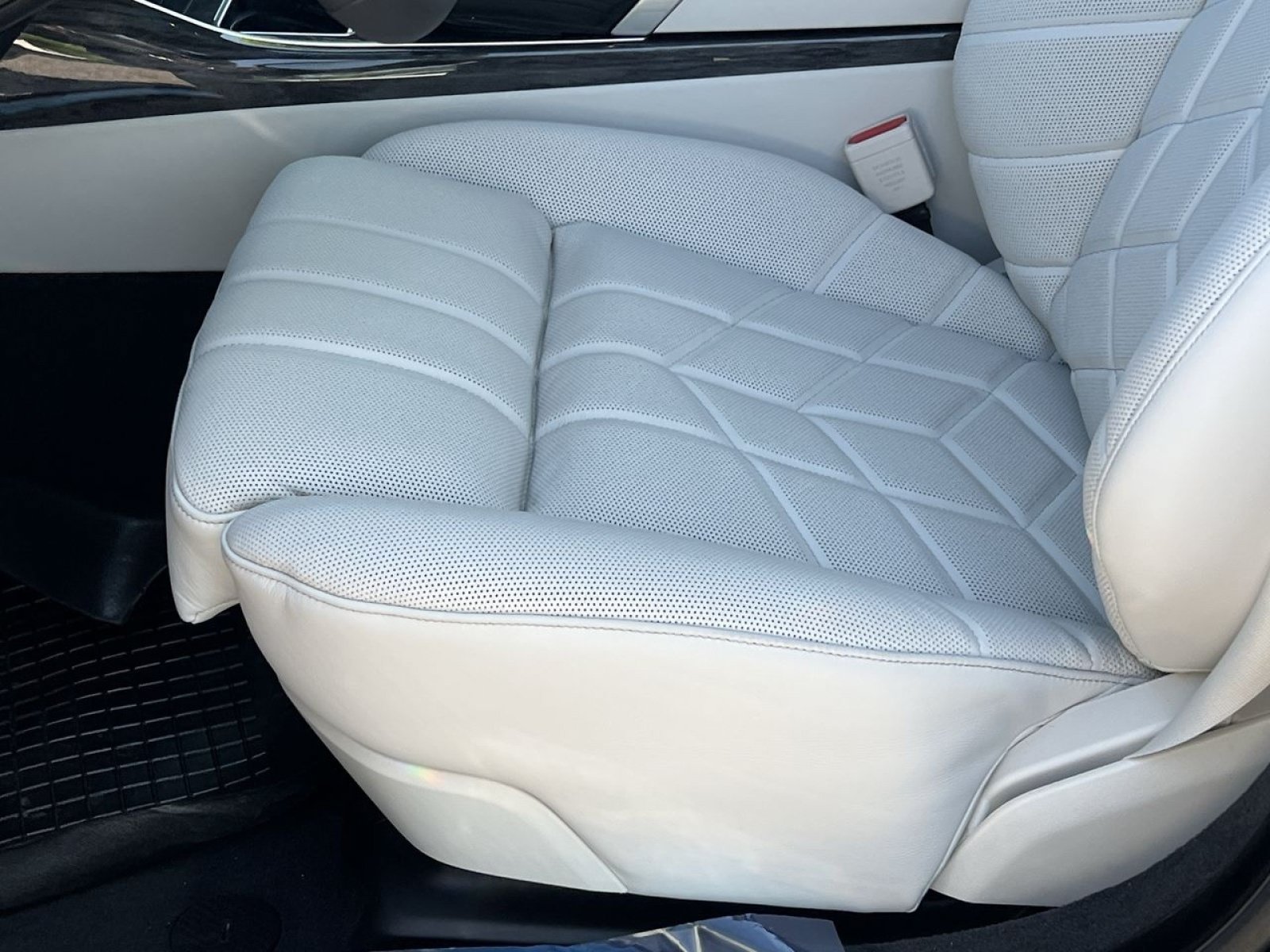 New 2025 BMW i7 eDrive50 w/ Executive Package RWD image 19