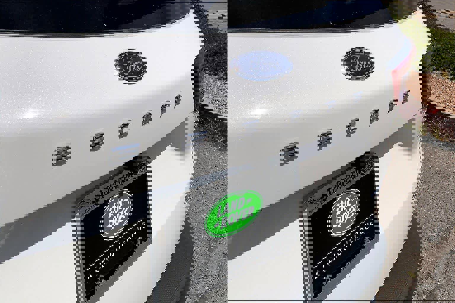 Used 2025 Ford Escape SE w/ Class II Trailer Tow Package image 30