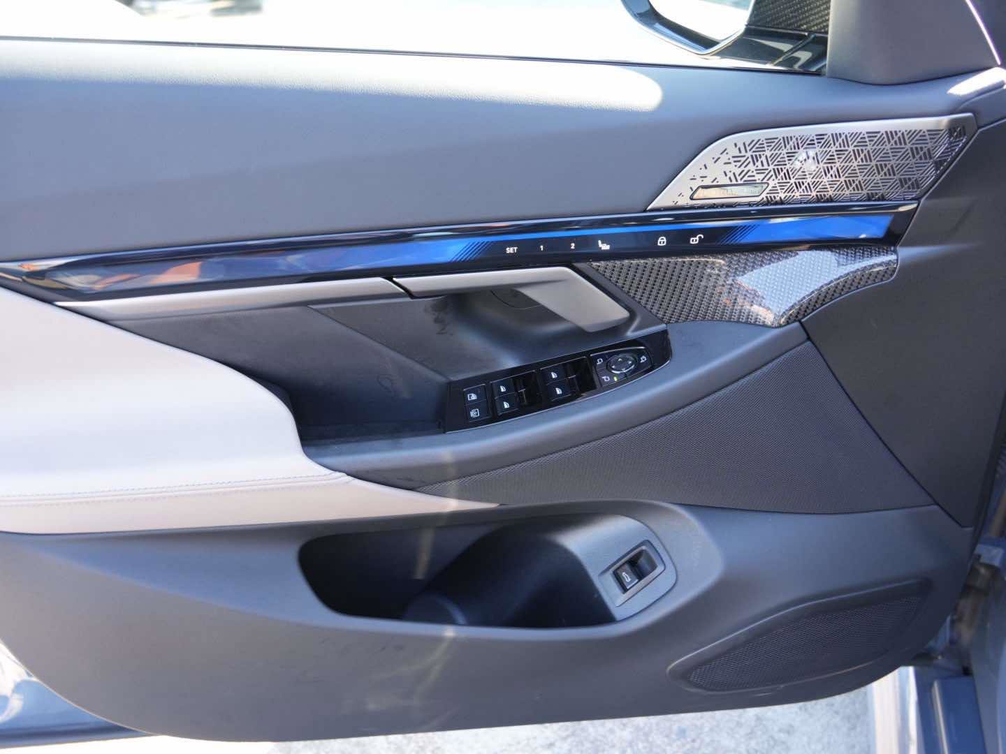 Used 2026 BMW M5 image 15