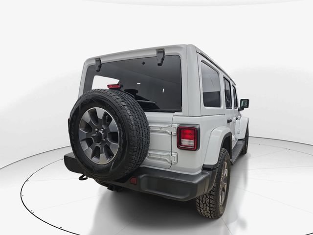 Used 2022 Jeep Wrangler Unlimited Sahara w/ Cold Weather Group AWD/4WD image 6
