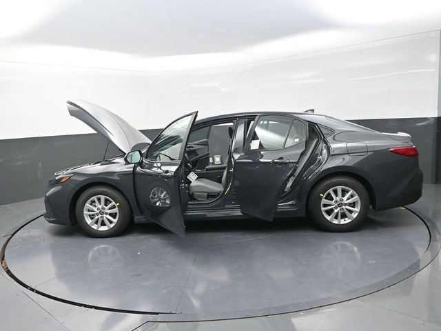 New 2026 Toyota Camry LE FWD image 38