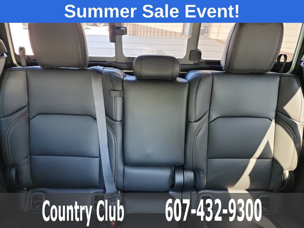Used 2026 Jeep Gladiator Sport AWD/4WD image 22