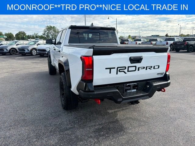 Used 2024 Toyota Tacoma TRD Pro AWD/4WD image 10