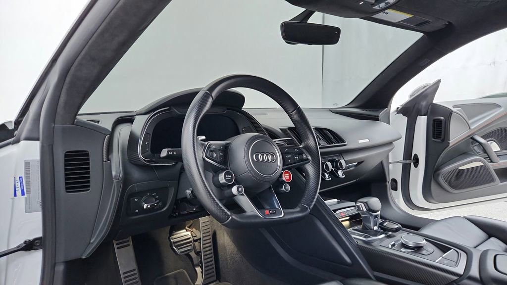 Used 2017 Audi R8 V10 plus AWD/4WD image 17