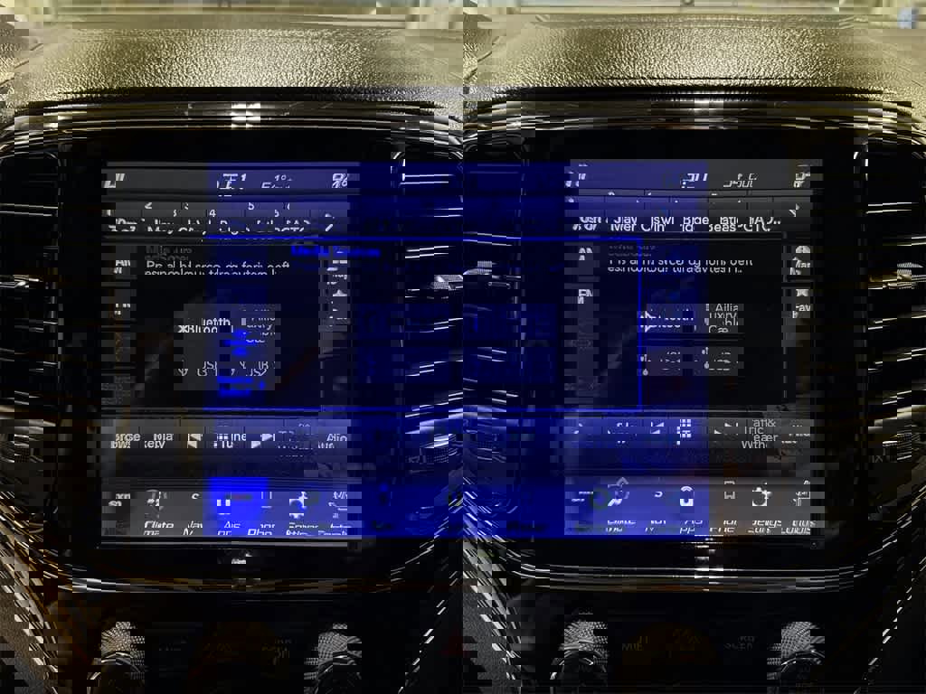 Used 2019 Jeep Grand Cherokee Overland image 21