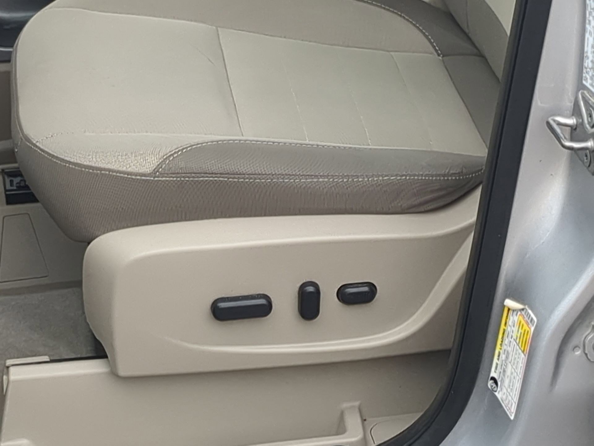 Used 2014 Ford Escape SE w/ Equipment Group 201A image 11