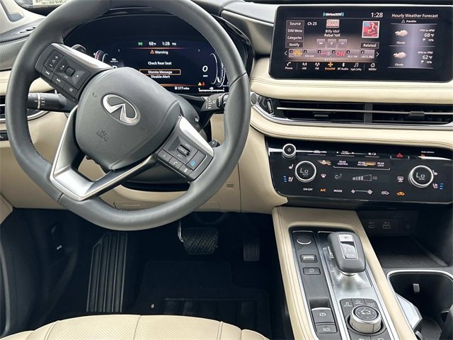 Used 2025 INFINITI QX60 Luxe w/ Vision Package image 26