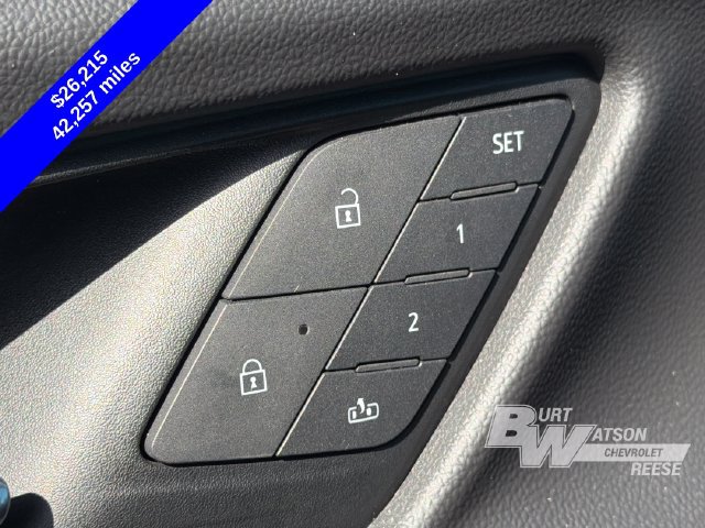 Used 2025 Chevrolet Equinox RS w/ Safety and Technology Package FWD image 35