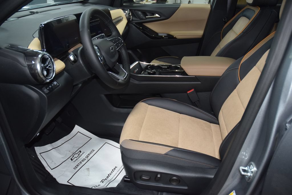 New 2027 Chevrolet Equinox ACTIV w/ Safety and Technology Package AWD/4WD image 39