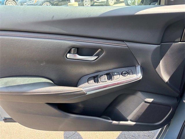 Certified 2024 Nissan Sentra SR image 17