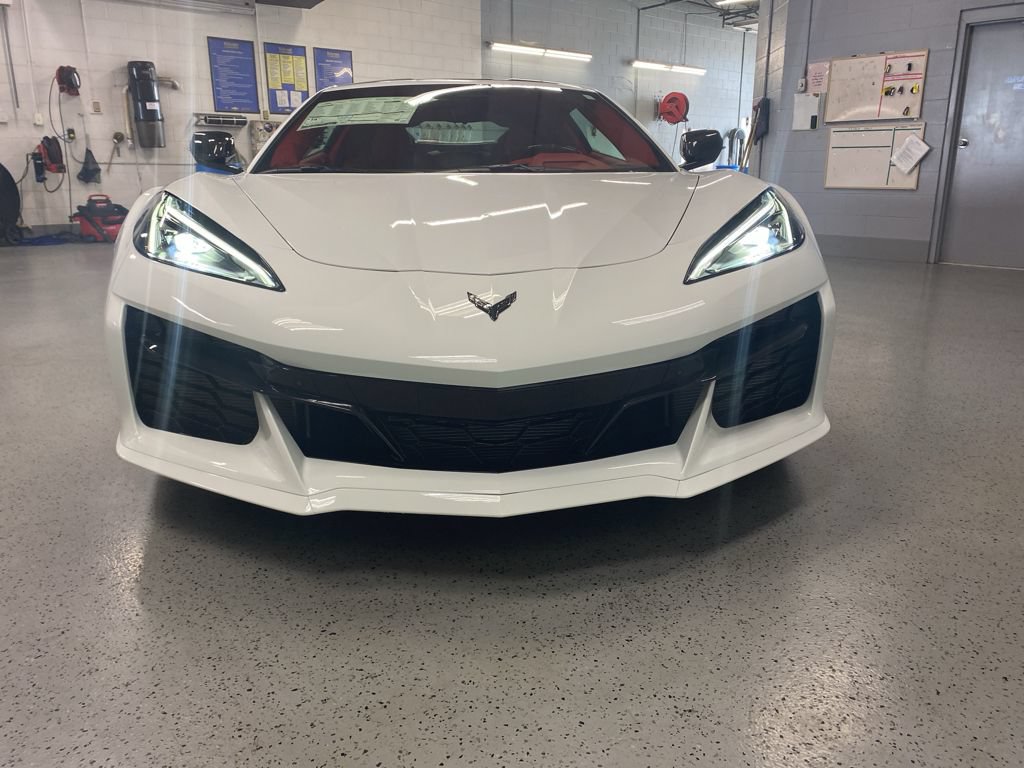 New 2025 Chevrolet Corvette Z06 RWD image 2