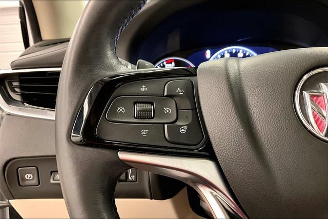 Used 2023 Buick Enclave Avenir w/ Avenir Technology Package FWD image 27