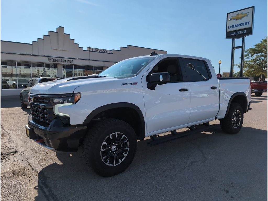 Used 2024 Chevrolet Silverado 1500 ZR2 w/ Technology Package image 6