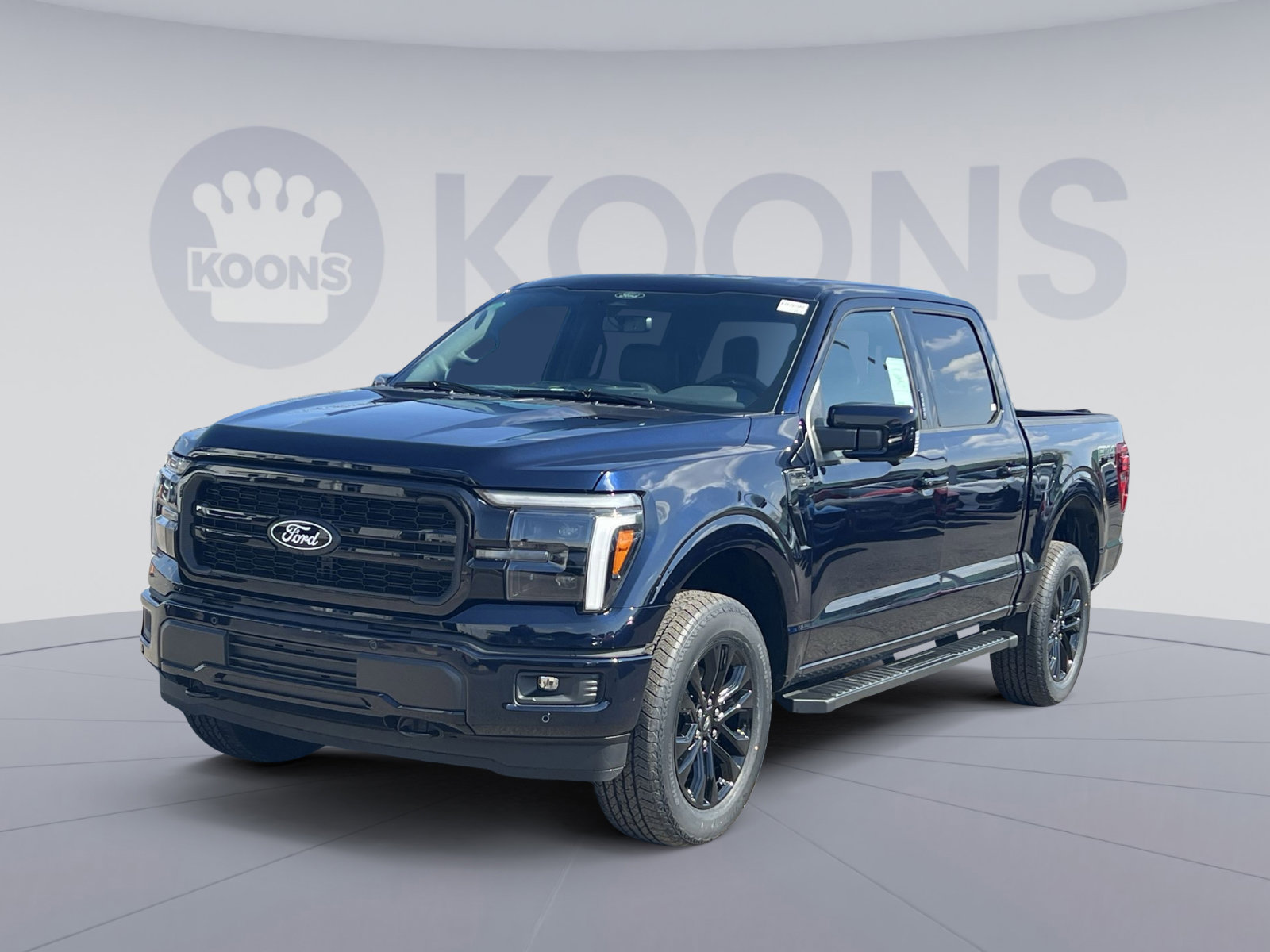 New 2026 Ford F150 Lariat w/ Equipment Group 501A Mid