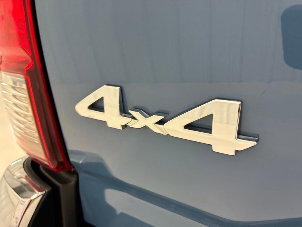 Used 2019 Toyota Tacoma SR5 AWD/4WD image 7