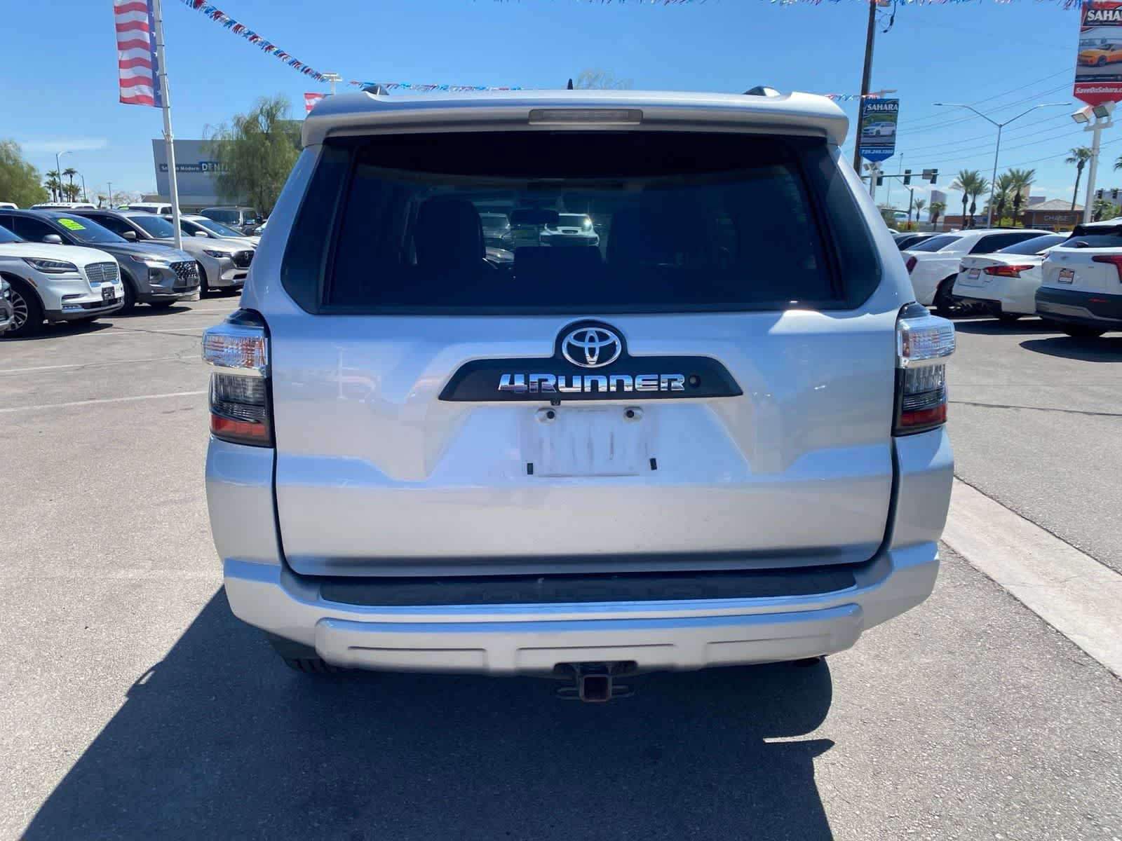 Used 2015 Toyota 4Runner Trail Premium AWD/4WD image 7